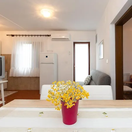 Apartment Drago *cosy & Close To The Beach!