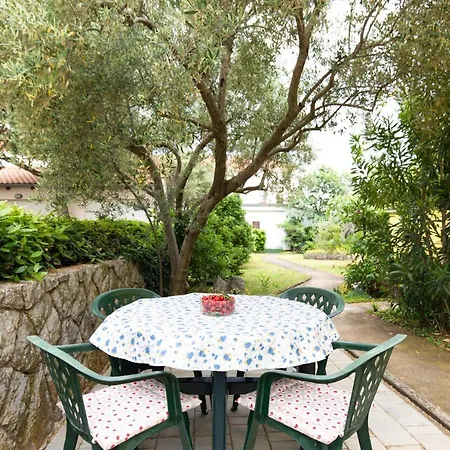Apartment Drago *cosy & Close To The Beach! Krk Town