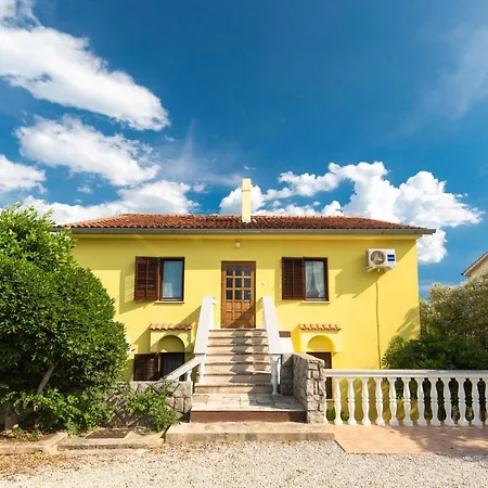 Drago *cosy & Close To The Beach!