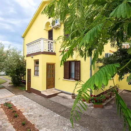 Drago *cosy & Close To The Beach! * Krk Town